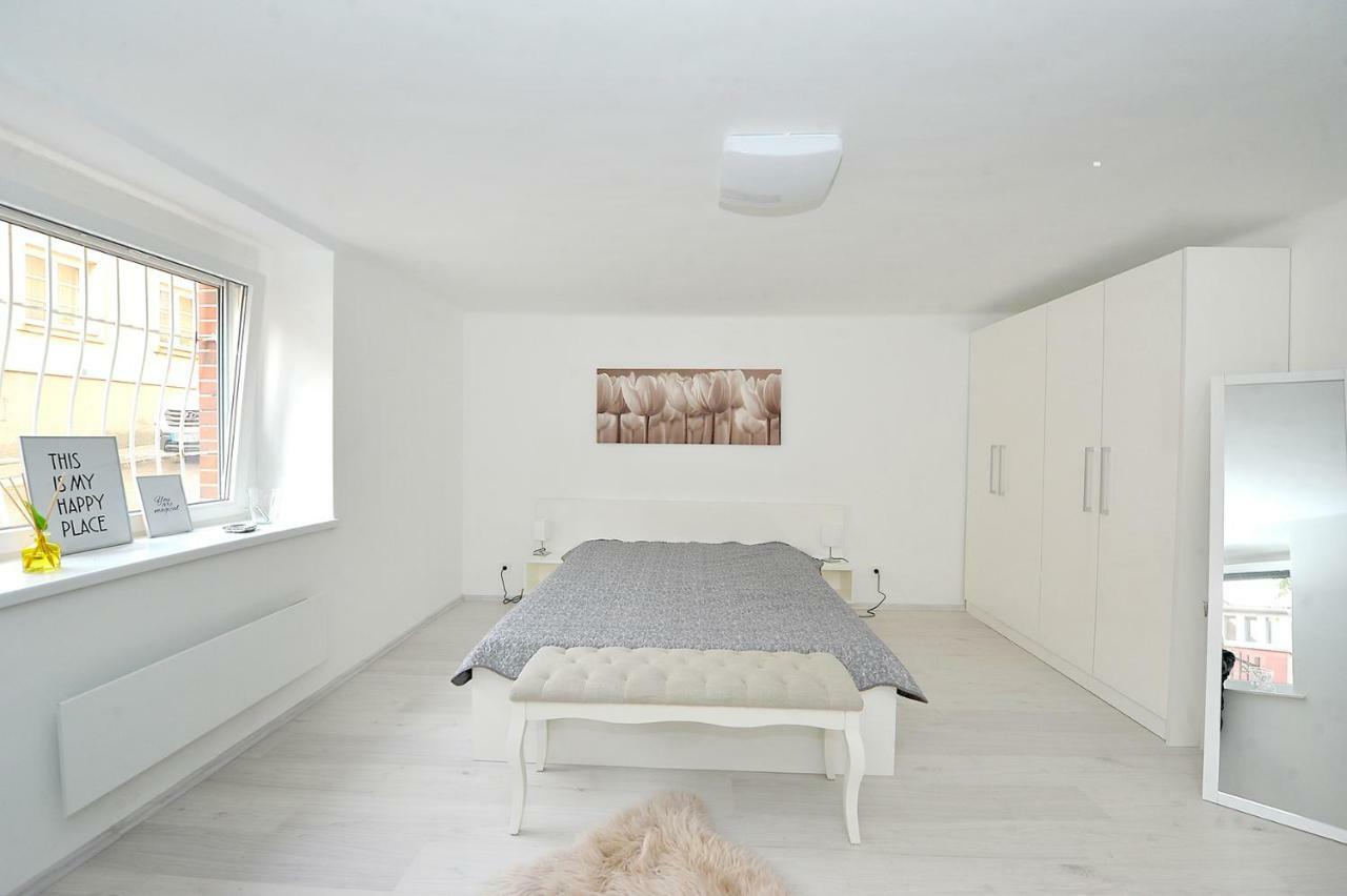 Pure Apartman Pécs Exteriör bild