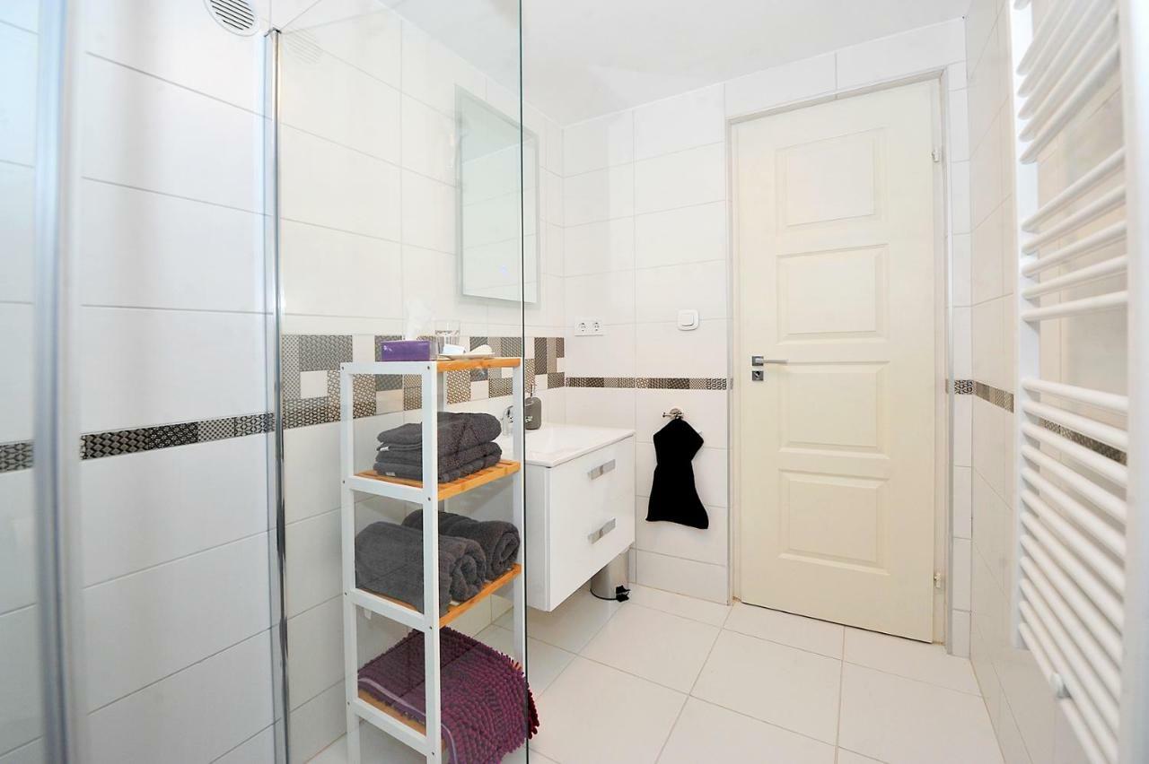 Pure Apartman Pécs Exteriör bild